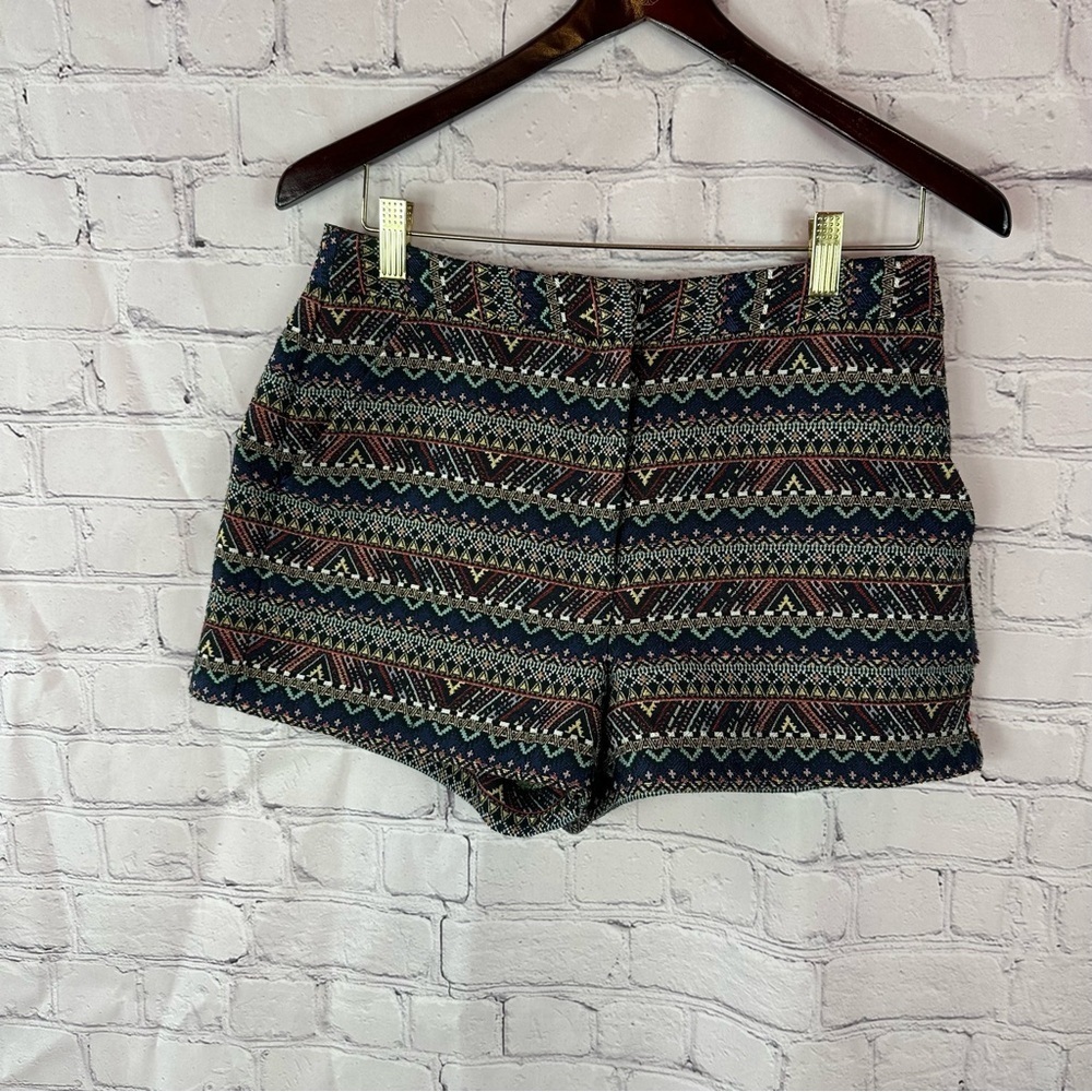 BCBGeneration High Waist southwest tapestry Shorts sz 8 boho western geometric